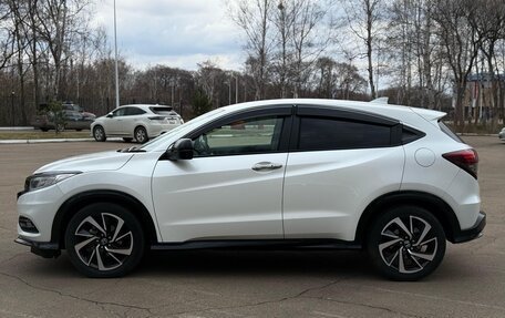 Honda Vezel, 2018 год, 1 735 000 рублей, 2 фотография