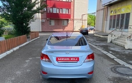 Hyundai Solaris II рестайлинг, 2012 год, 810 000 рублей, 4 фотография