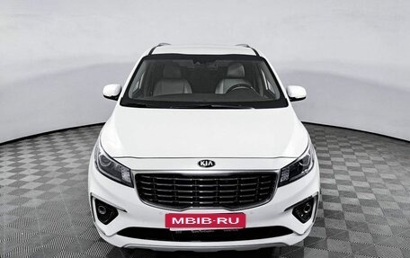KIA Carnival III, 2019 год, 2 736 800 рублей, 2 фотография