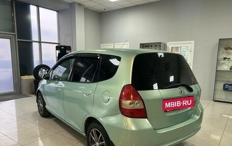 Honda Fit III, 2001 год, 388 000 рублей, 3 фотография