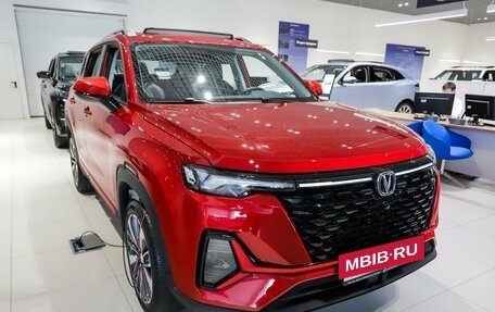 Changan CS35 Plus, 2024 год, 2 630 000 рублей, 4 фотография