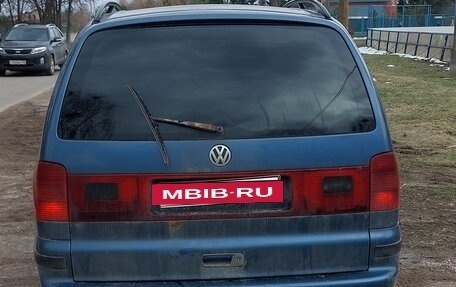 Volkswagen Sharan I рестайлинг, 2004 год, 410 000 рублей, 4 фотография