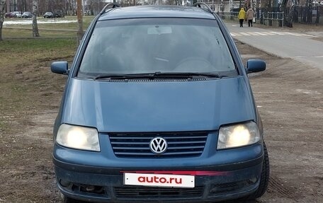 Volkswagen Sharan I рестайлинг, 2004 год, 410 000 рублей, 2 фотография