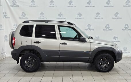 Chevrolet Niva I рестайлинг, 2016 год, 655 000 рублей, 4 фотография
