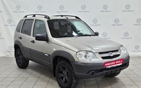 Chevrolet Niva I рестайлинг, 2016 год, 655 000 рублей, 3 фотография