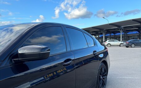BMW 5 серия, 2018 год, 2 790 000 рублей, 10 фотография