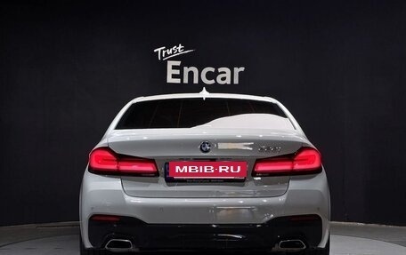 BMW 5 серия, 2022 год, 3 290 000 рублей, 4 фотография
