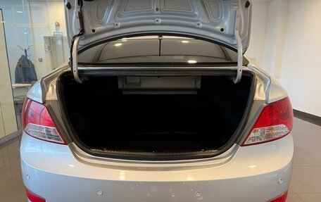 Hyundai Solaris II рестайлинг, 2013 год, 700 000 рублей, 8 фотография