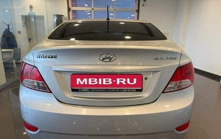 Hyundai Solaris II рестайлинг, 2013 год, 700 000 рублей, 7 фотография
