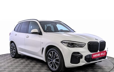 BMW X5, 2022 год, 9 750 000 рублей, 3 фотография