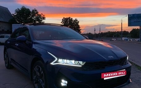 KIA K5, 2020 год, 3 100 000 рублей, 9 фотография