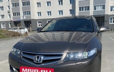 Honda Accord VII рестайлинг, 2007 год, 1 090 000 рублей, 2 фотография
