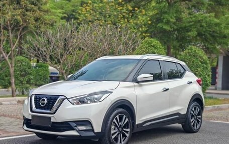 Nissan Kicks I, 2021 год, 1 120 000 рублей, 2 фотография