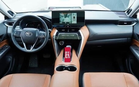 Toyota Venza, 2022 год, 3 350 000 рублей, 11 фотография