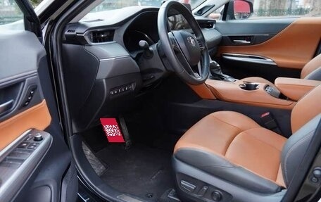 Toyota Venza, 2022 год, 3 350 000 рублей, 14 фотография