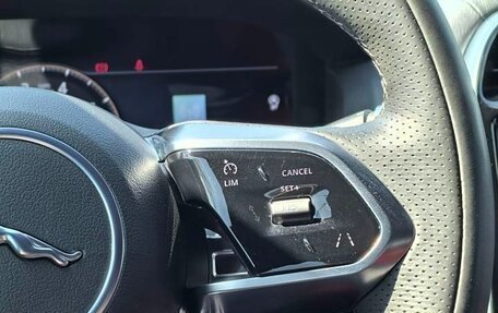 Jaguar XE I рестайлинг, 2023 год, 2 899 077 рублей, 11 фотография