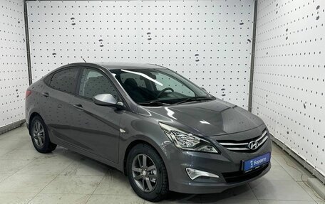 Hyundai Solaris II рестайлинг, 2015 год, 1 030 000 рублей, 3 фотография