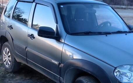 Chevrolet Niva I рестайлинг, 2014 год, 670 000 рублей, 3 фотография