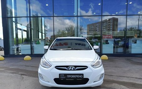 Hyundai Solaris II рестайлинг, 2013 год, 830 000 рублей, 2 фотография