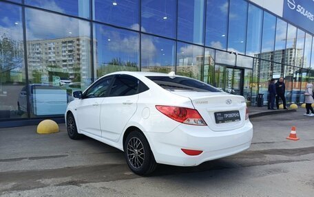 Hyundai Solaris II рестайлинг, 2013 год, 830 000 рублей, 7 фотография