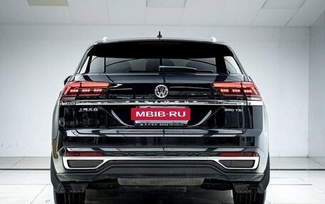 Volkswagen Teramont I, 2021 год, 3 145 000 рублей, 3 фотография
