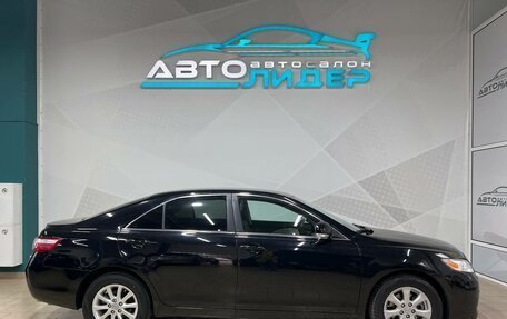 Toyota Camry, 2011 год, 1 379 000 рублей, 4 фотография