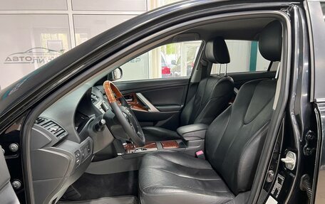 Toyota Camry, 2011 год, 1 379 000 рублей, 10 фотография