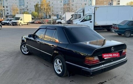 Mercedes-Benz W124, 1992 год, 400 000 рублей, 4 фотография