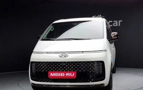 Hyundai Staria, 2022 год, 3 700 000 рублей, 3 фотография