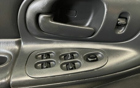 Dodge Intrepid II, 2003 год, 589 000 рублей, 8 фотография