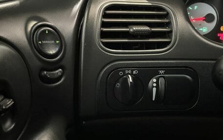Dodge Intrepid II, 2003 год, 589 000 рублей, 9 фотография