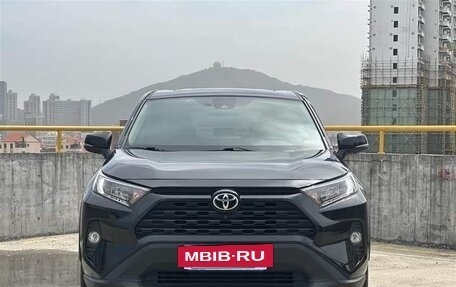Toyota RAV4, 2022 год, 2 162 979 рублей, 2 фотография
