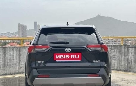 Toyota RAV4, 2022 год, 2 162 979 рублей, 6 фотография