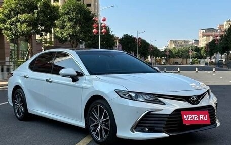 Toyota Camry, 2021 год, 2 220 980 рублей, 2 фотография