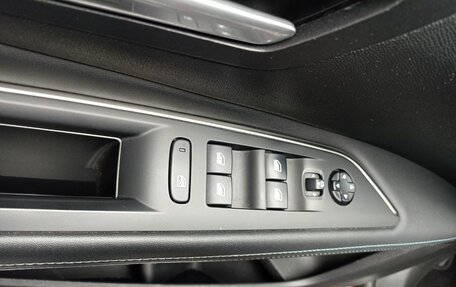 Peugeot 3008 II, 2019 год, 1 700 000 рублей, 12 фотография