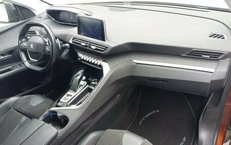 Peugeot 3008 II, 2019 год, 1 700 000 рублей, 14 фотография