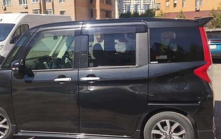 Toyota Roomy I, 2018 год, 1 350 000 рублей, 3 фотография