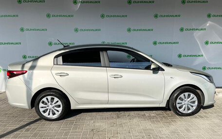 KIA Rio IV, 2020 год, 1 350 000 рублей, 7 фотография