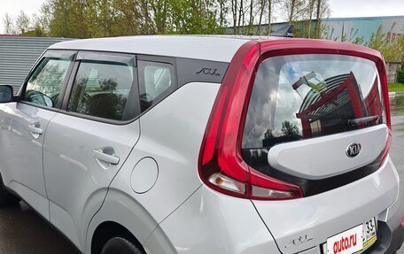 KIA Soul III, 2019 год, 1 700 000 рублей, 10 фотография
