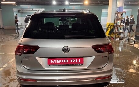 Volkswagen Tiguan II, 2019 год, 3 600 000 рублей, 5 фотография