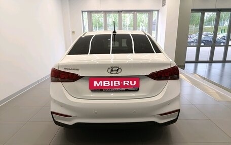 Hyundai Solaris II рестайлинг, 2018 год, 1 180 000 рублей, 5 фотография