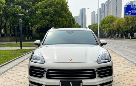 Porsche Cayenne III, 2022 год, 7 999 000 рублей, 2 фотография