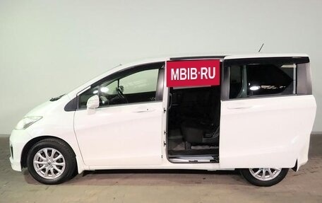 Honda Freed I, 2015 год, 915 000 рублей, 3 фотография