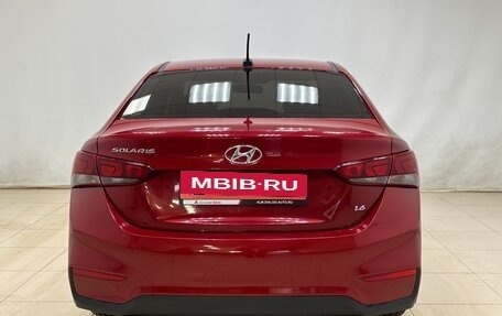 Hyundai Solaris II рестайлинг, 2017 год, 1 150 000 рублей, 5 фотография