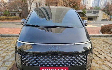 Hyundai Staria, 2025 год, 2 фотография