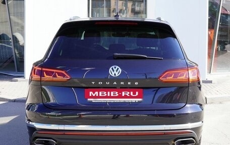 Volkswagen Touareg III, 2020 год, 5 950 000 рублей, 5 фотография