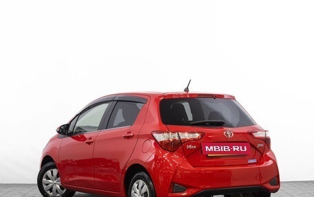 Toyota Vitz, 2019 год, 1 149 000 рублей, 5 фотография