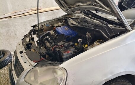 Volkswagen Polo IV рестайлинг, 2008 год, 100 000 рублей, 3 фотография