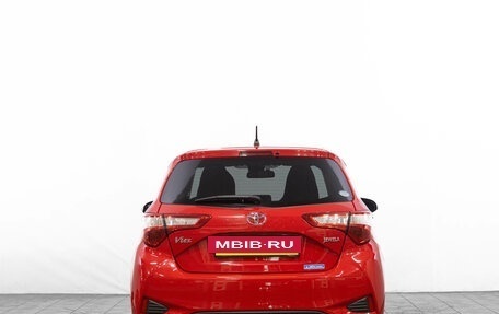 Toyota Vitz, 2019 год, 1 149 000 рублей, 4 фотография