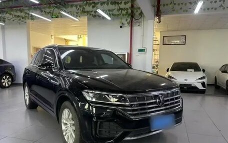 Volkswagen Touareg III, 2021 год, 3 688 700 рублей, 3 фотография